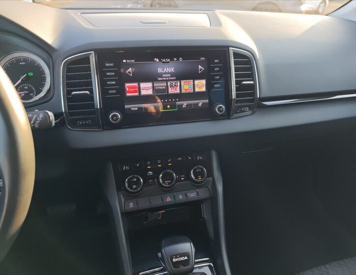 Škoda Karoq SUV 1,5 l 110 kw