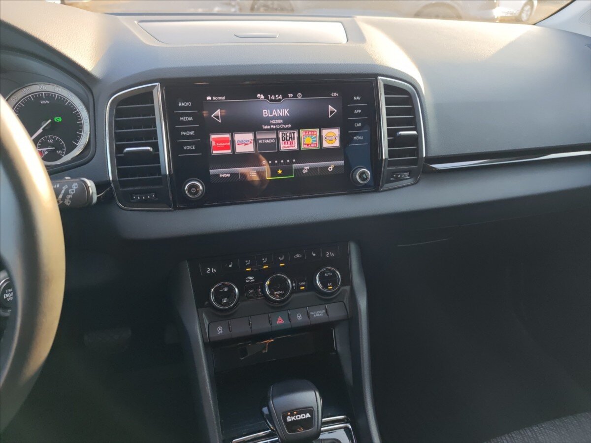 Škoda Karoq SUV 1,5 l 110 kw