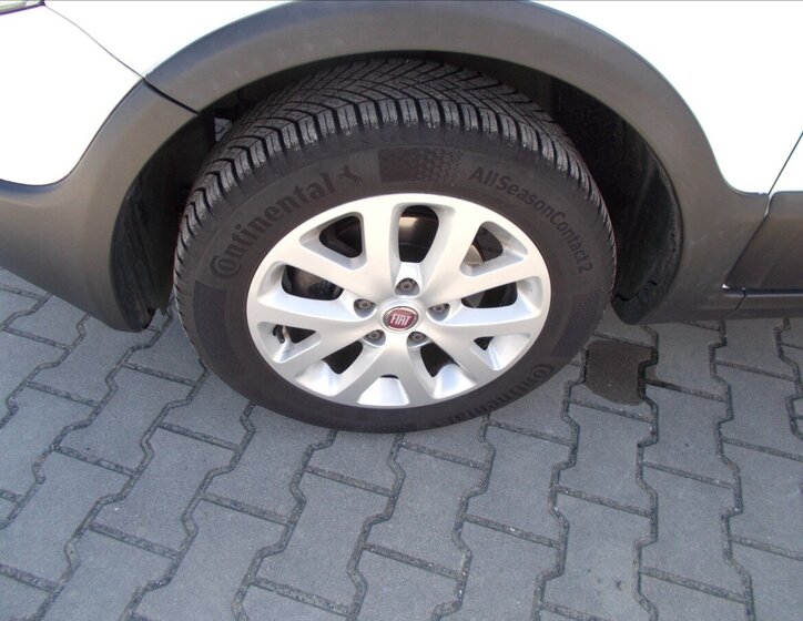 Fiat Sedici Hatchback 1,6 l 88 kw