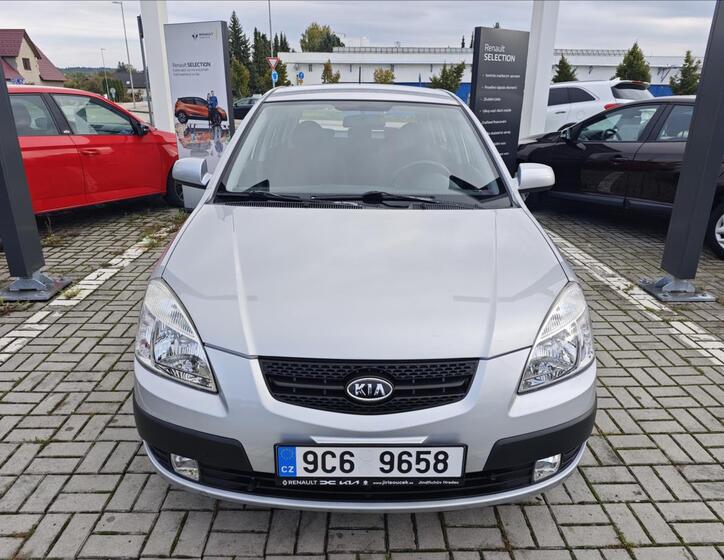 KIA Rio 9