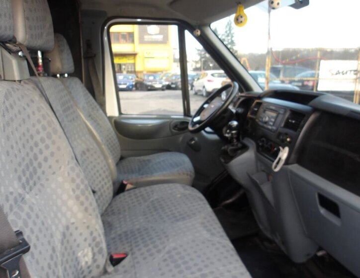 Ford Transit Skříň 2,2 l 85 kw
