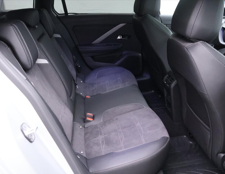 Opel Astra Kombi 1,2 l 96 kw