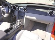 Ford Mustang Kabriolet 4,0 l 157 kw