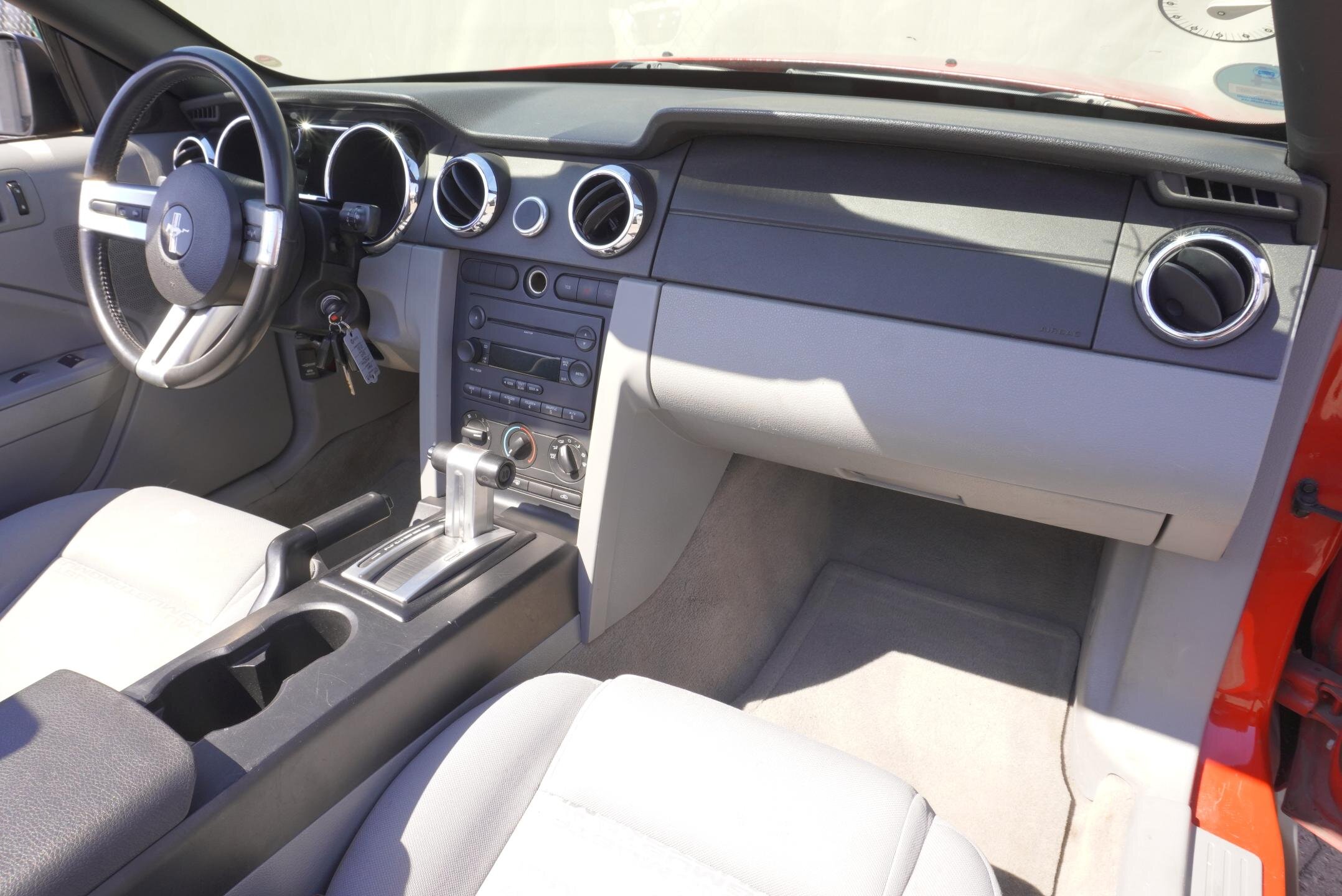 Ford Mustang Kabriolet 4,0 l 157 kw