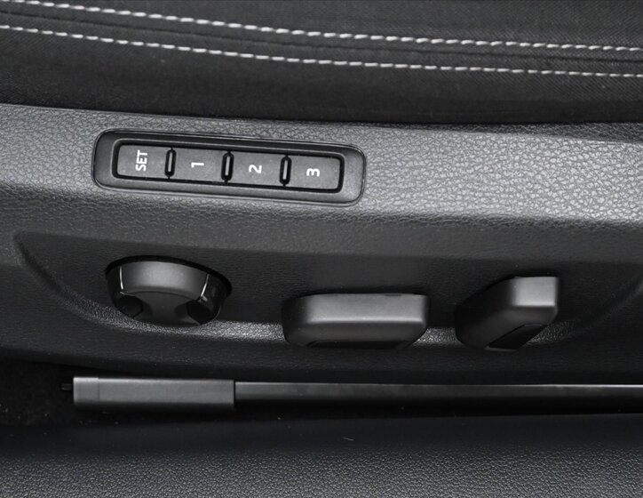 Škoda Superb Kombi 2,0 l 110 kw