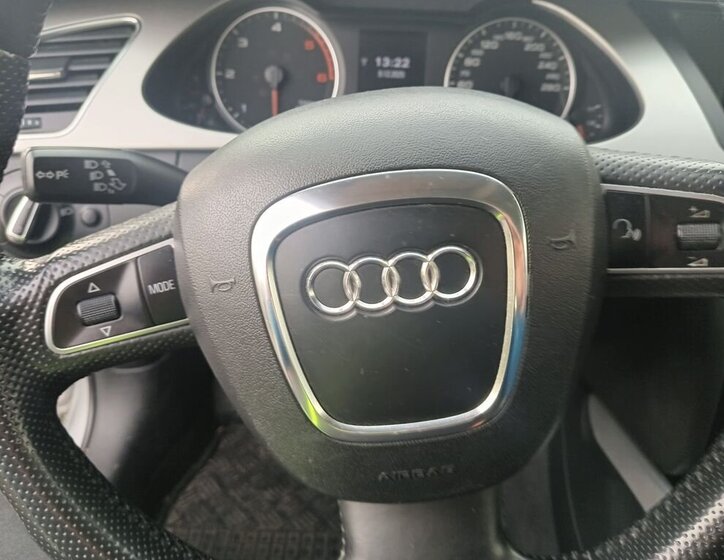 Audi A4 Kombi 2,0 l 125 kw