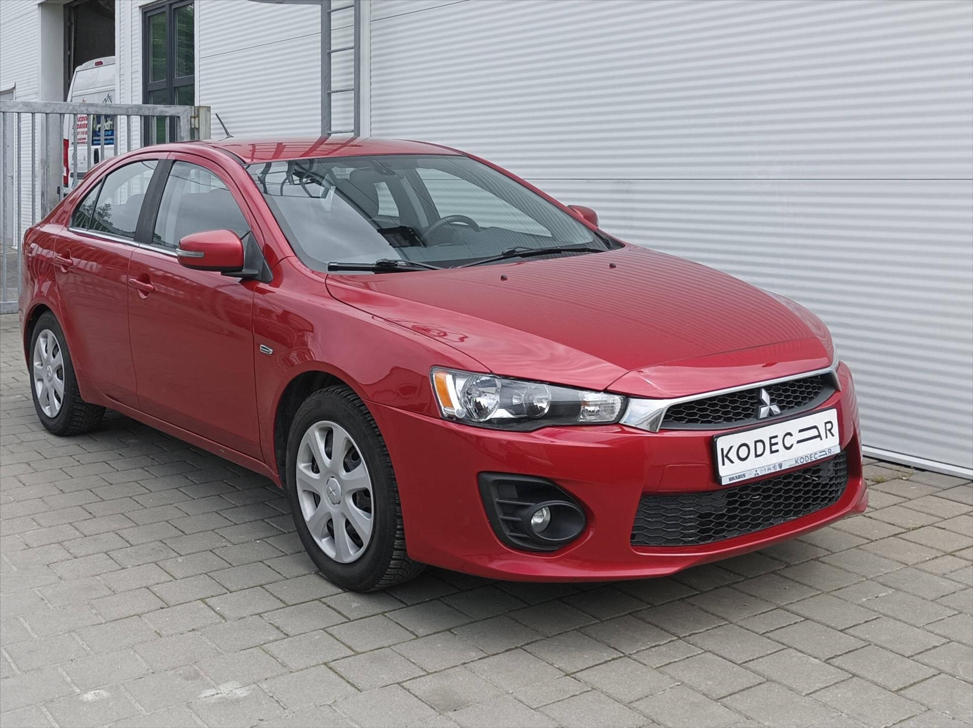 Mitsubishi Lancer Hatchback 1,6 l 86 kw