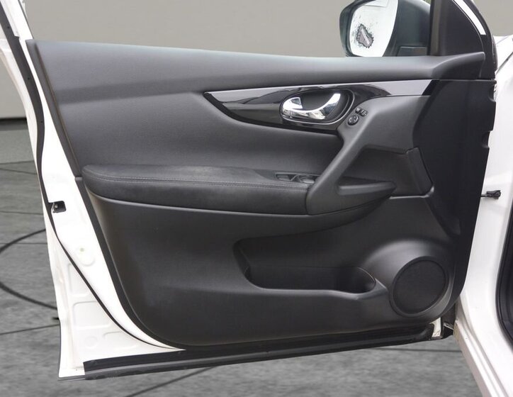 Nissan Qashqai SUV / Terénní 1,2 l 85 kw