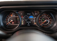 Jeep Wrangler Ostatní 6,4 l 350 kw