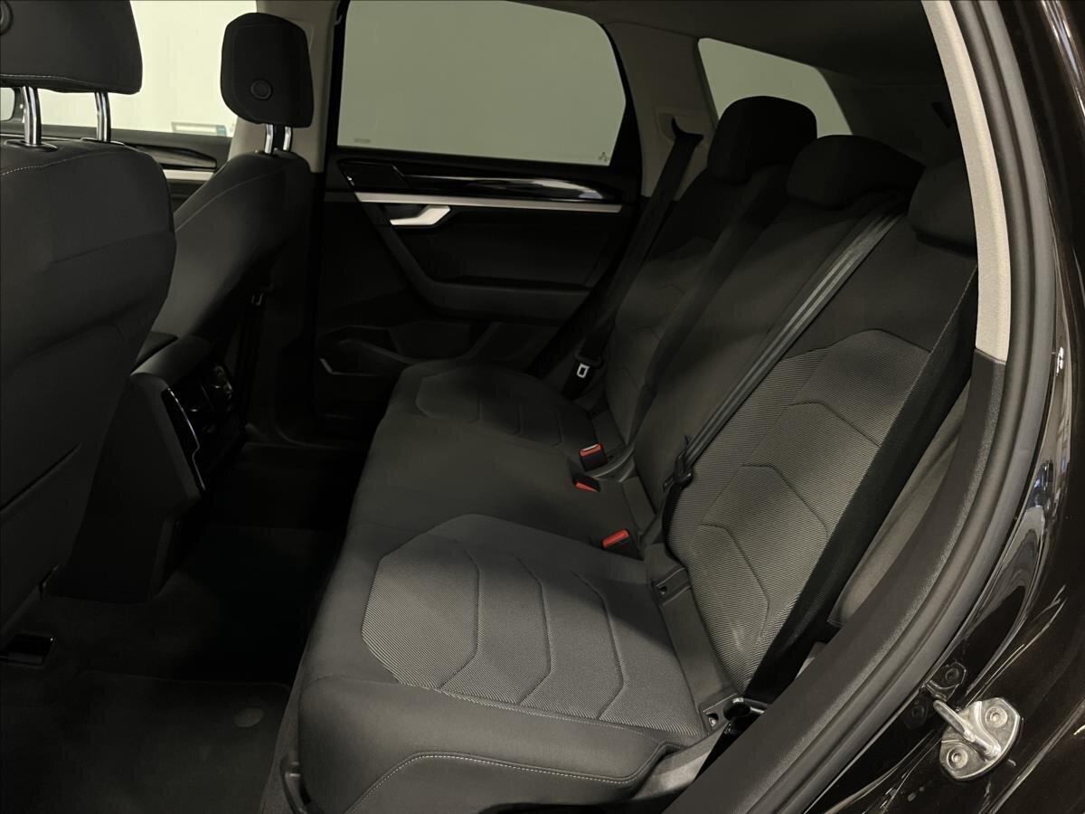 Volkswagen Touareg SUV / Terénní 3,0 l 170 kw