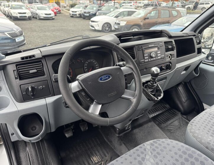 Ford Transit Skříň 2,2 l 114 kw