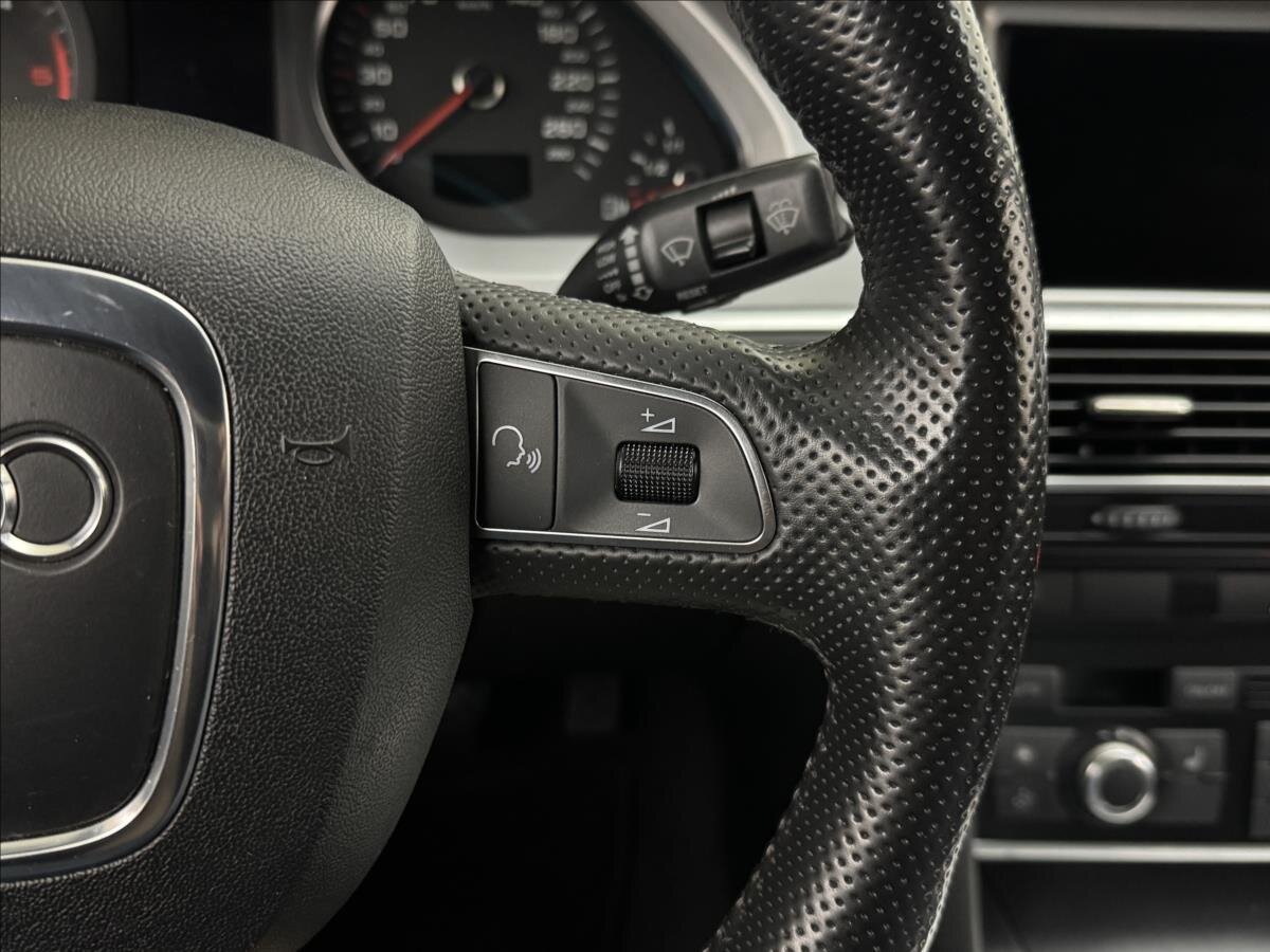 Audi A6 Sedan / Limuzína 2,7 l 140 kw