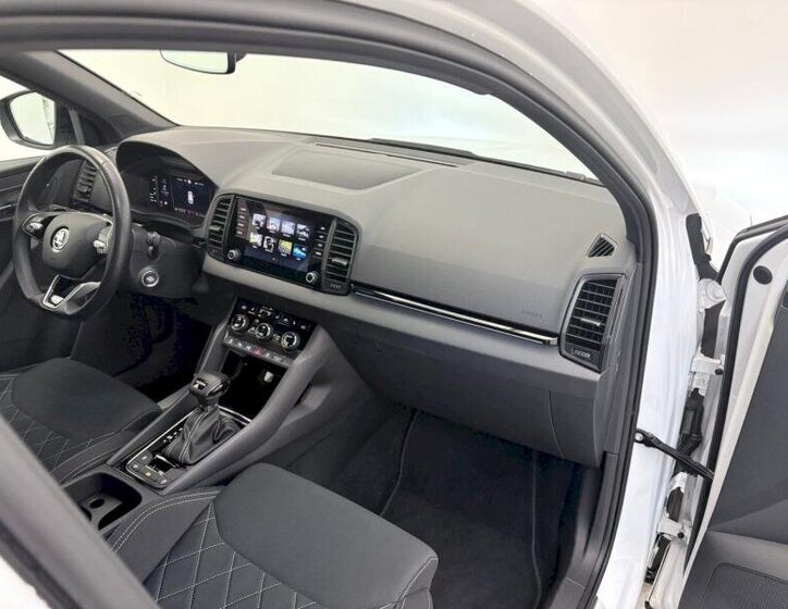 Škoda Karoq SUV 1,5 l 110 kw