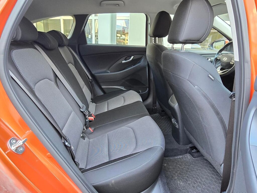 Hyundai i30 Kombi 998,0 73 kw