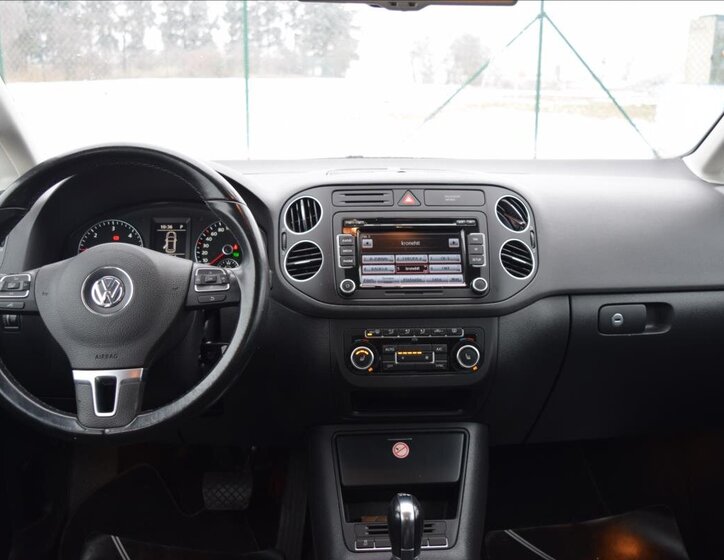 Volkswagen Golf Kombi 1,6 l 77 kw