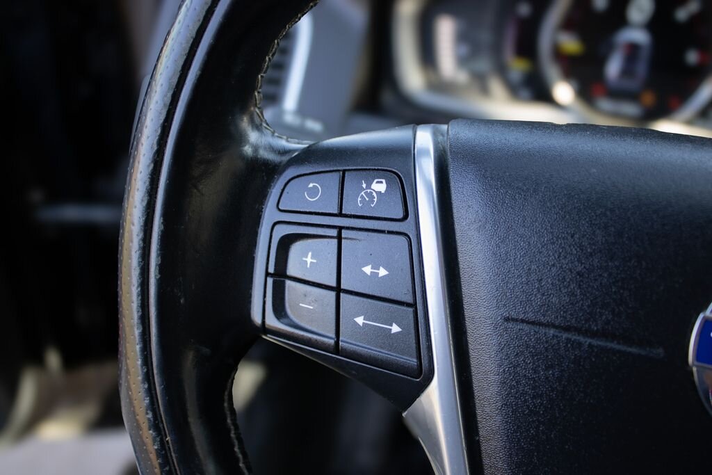 Volvo XC60 SUV / Terénní 2,0 l 140 kw