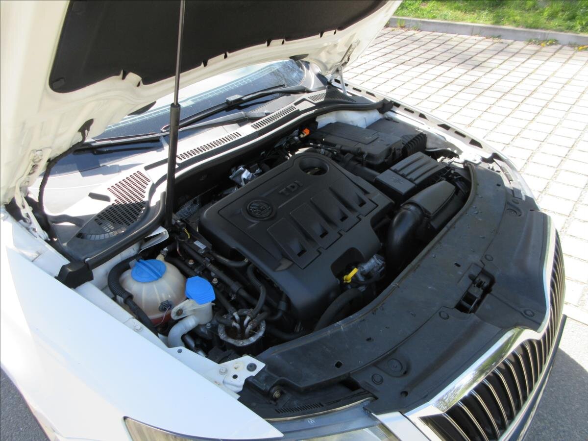 Škoda Superb Sedan / Limuzína 2,0 l 103 kw