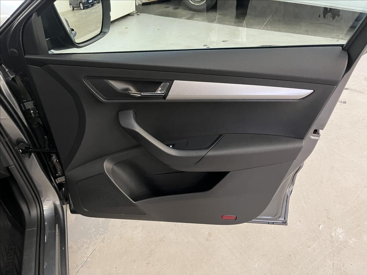 Škoda Karoq SUV / Terénní 1,5 l 110 kw