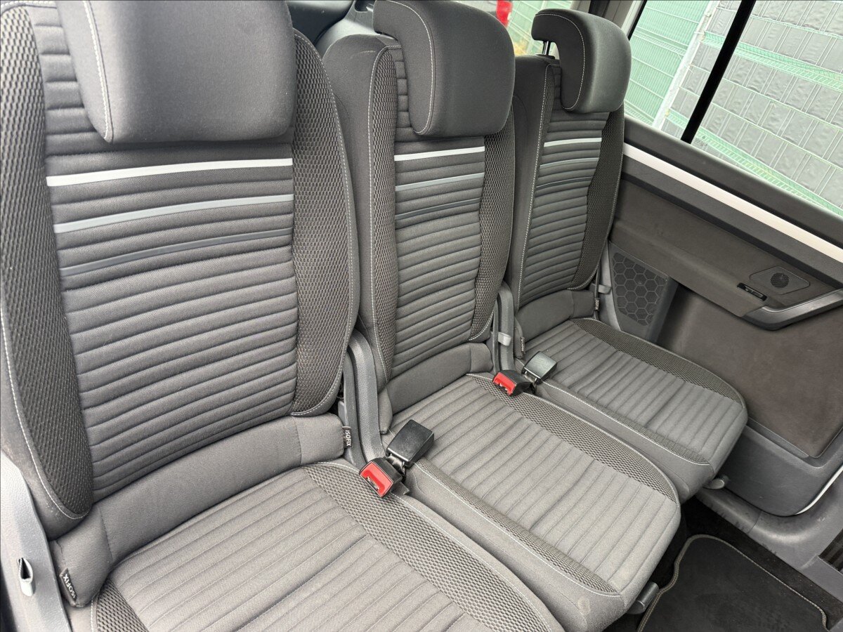 Volkswagen Touran MPV 1,2 l 77 kw