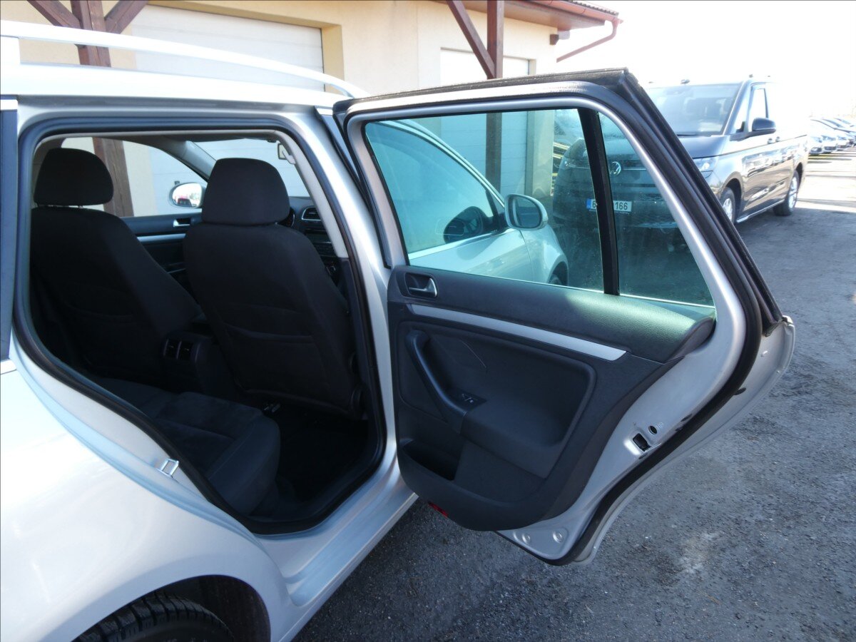 Volkswagen Golf Kombi 1,4 l 90 kw