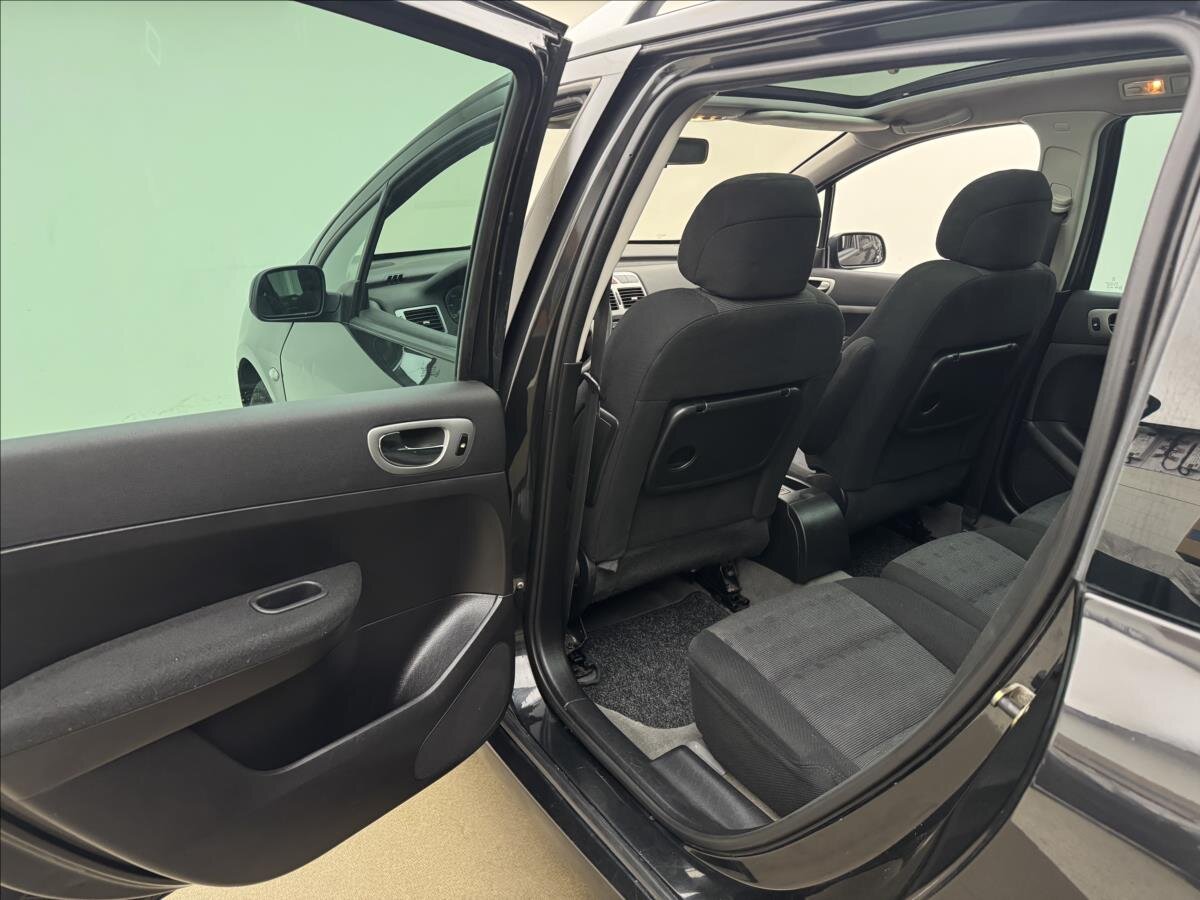 Peugeot 307 Kombi 2,0 l 79 kw