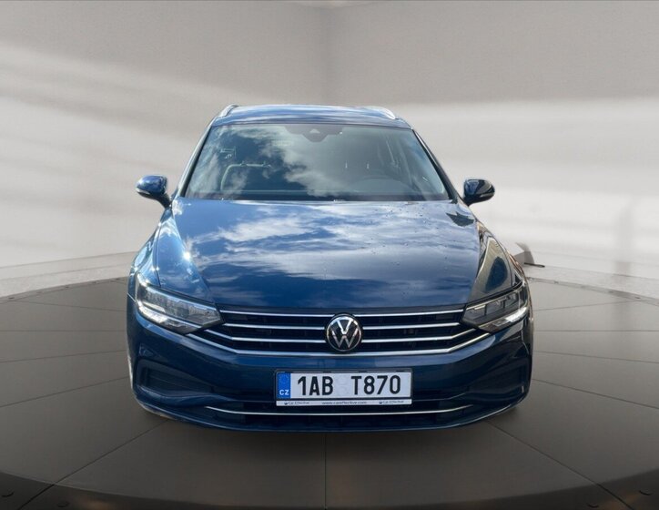 Volkswagen Passat Kombi 1,5 l 110 kw