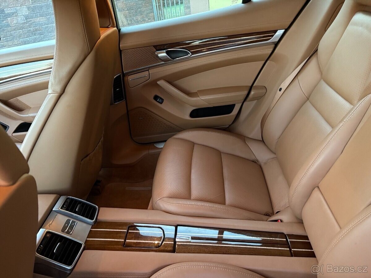 Porsche Panamera Sedan 0,0 294 kw
