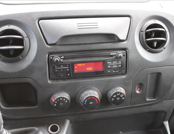 Renault Master 23
