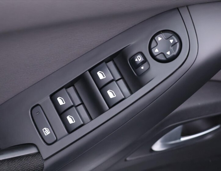 Citroën Grand C4 SpaceTourer MPV 1,2 l 96 kw