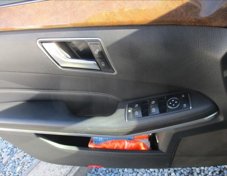 Mercedes-Benz Třídy E Kombi 2,1 l 150 kw