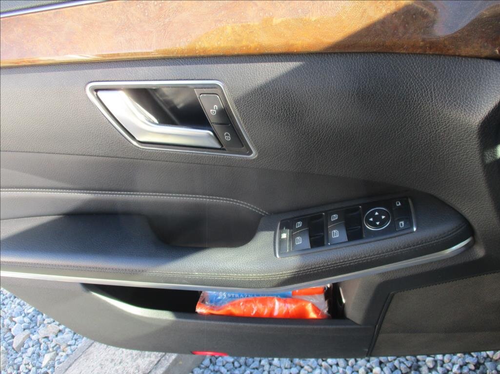 Mercedes-Benz Třídy E Kombi 2,1 l 150 kw