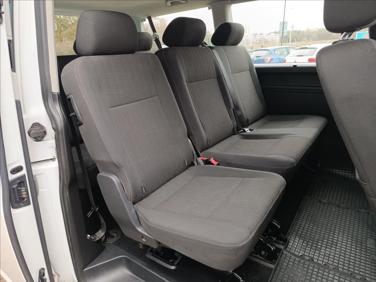 Volkswagen Caravelle MPV 2,0 l 110 kw