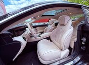 Mercedes-Benz Třídy S Kupé 4,0 l 450 kw