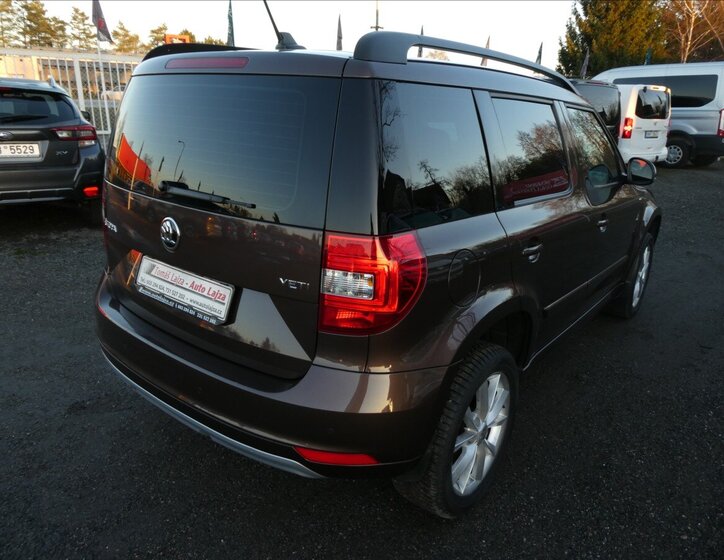Škoda Yeti SUV / Terénní 1,2 l 81 kw