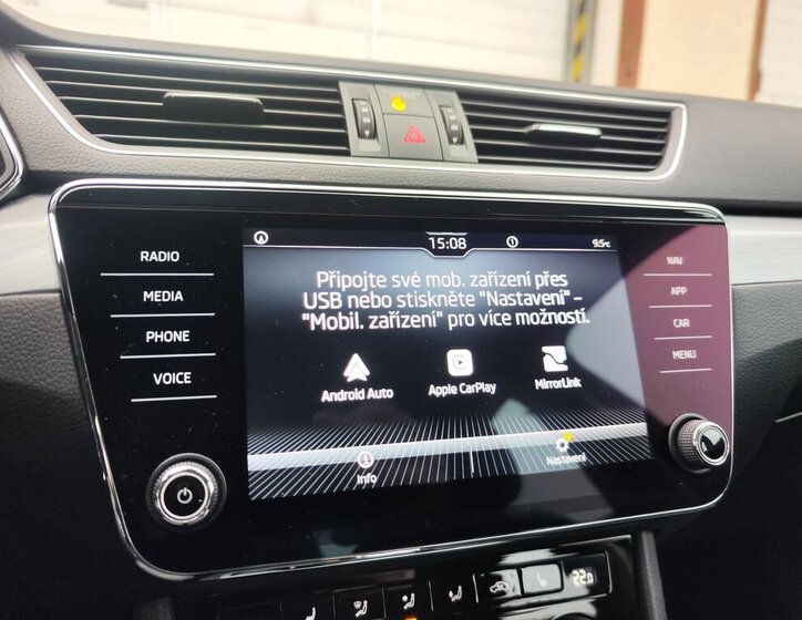 Škoda Superb Sedan 1,5 l 110 kw