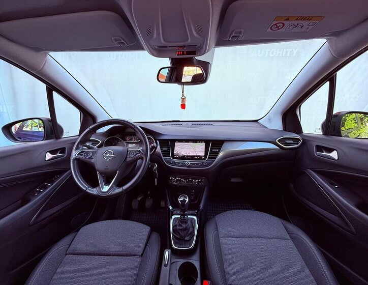 Opel Crossland Hatchback 1,2 l 81 kw