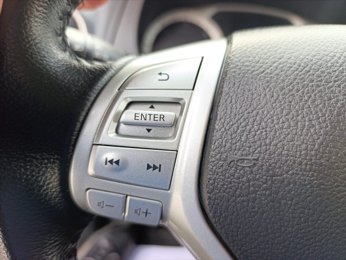 Renault Alaskan Pick-up 2,3 l 140 kw