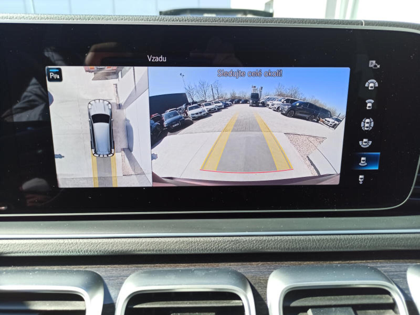 Mercedes-Benz GLS 29