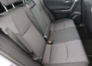 Toyota RAV4 SUV / Terénní 2,5 l 131 kw