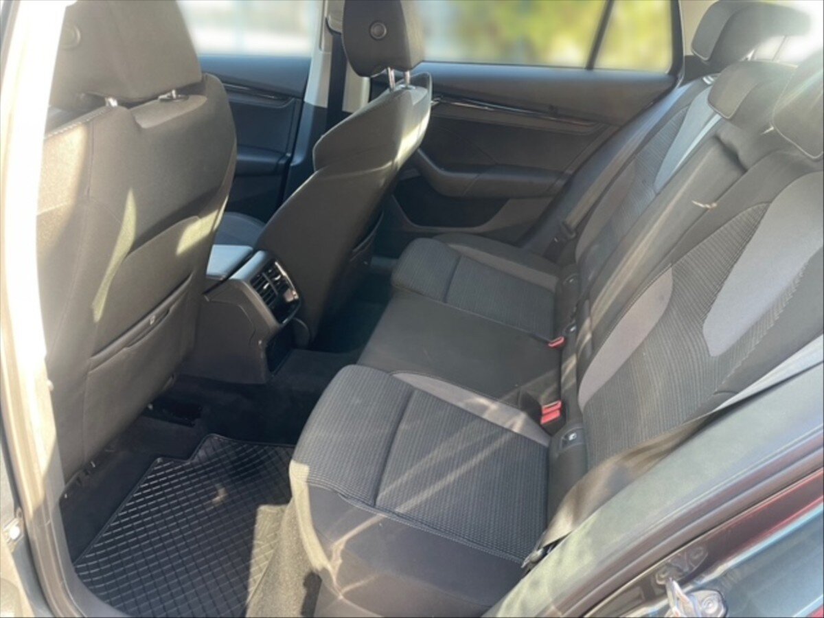 Škoda Octavia Kombi 2,0 l 85 kw