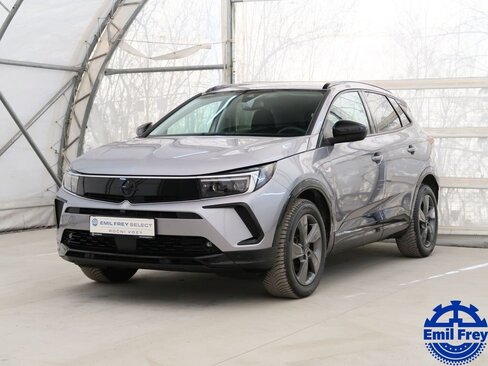 Opel Grandland SUV 1,2 l 96 kw