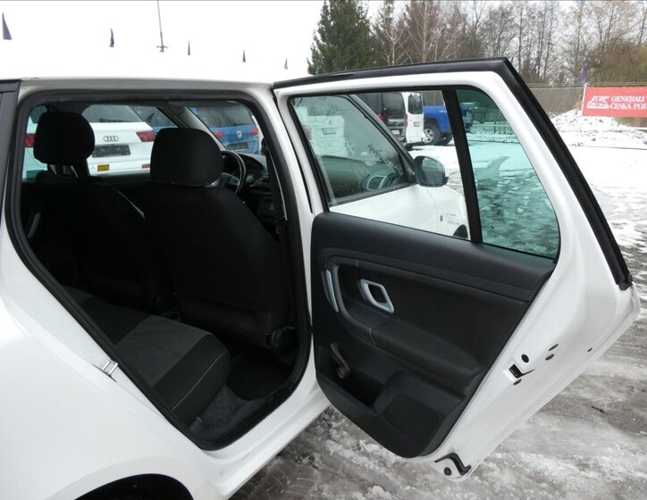 Škoda Fabia Kombi 1,4 l 51 kw