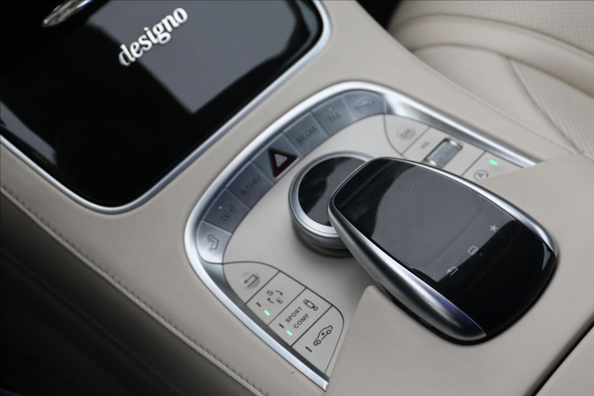 Mercedes-Benz Třídy S Kupé 4,7 l 335 kw