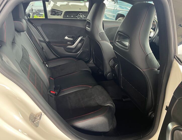 Mercedes-Benz CLA 14