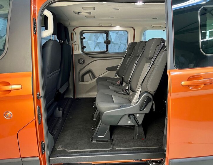 Ford Tourneo Custom Ostatní 2,0 l 96 kw