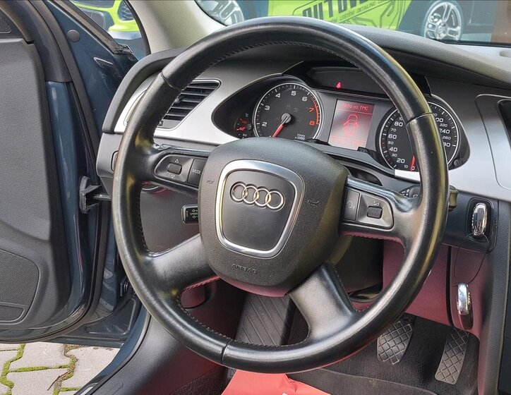 Audi A4 Kombi 1,8 l 88 kw