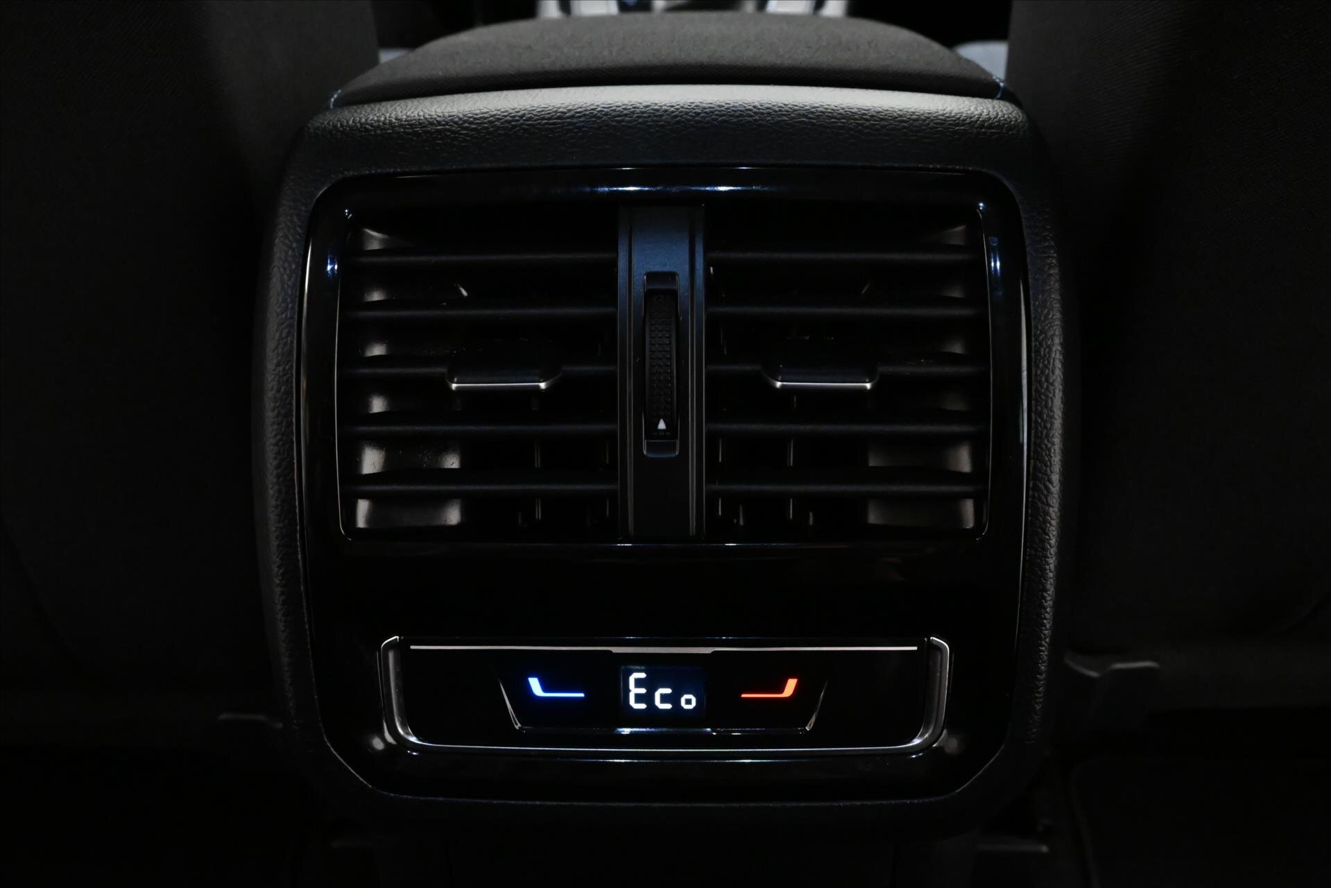 Volkswagen Passat Kombi 1,4 l 115 kw