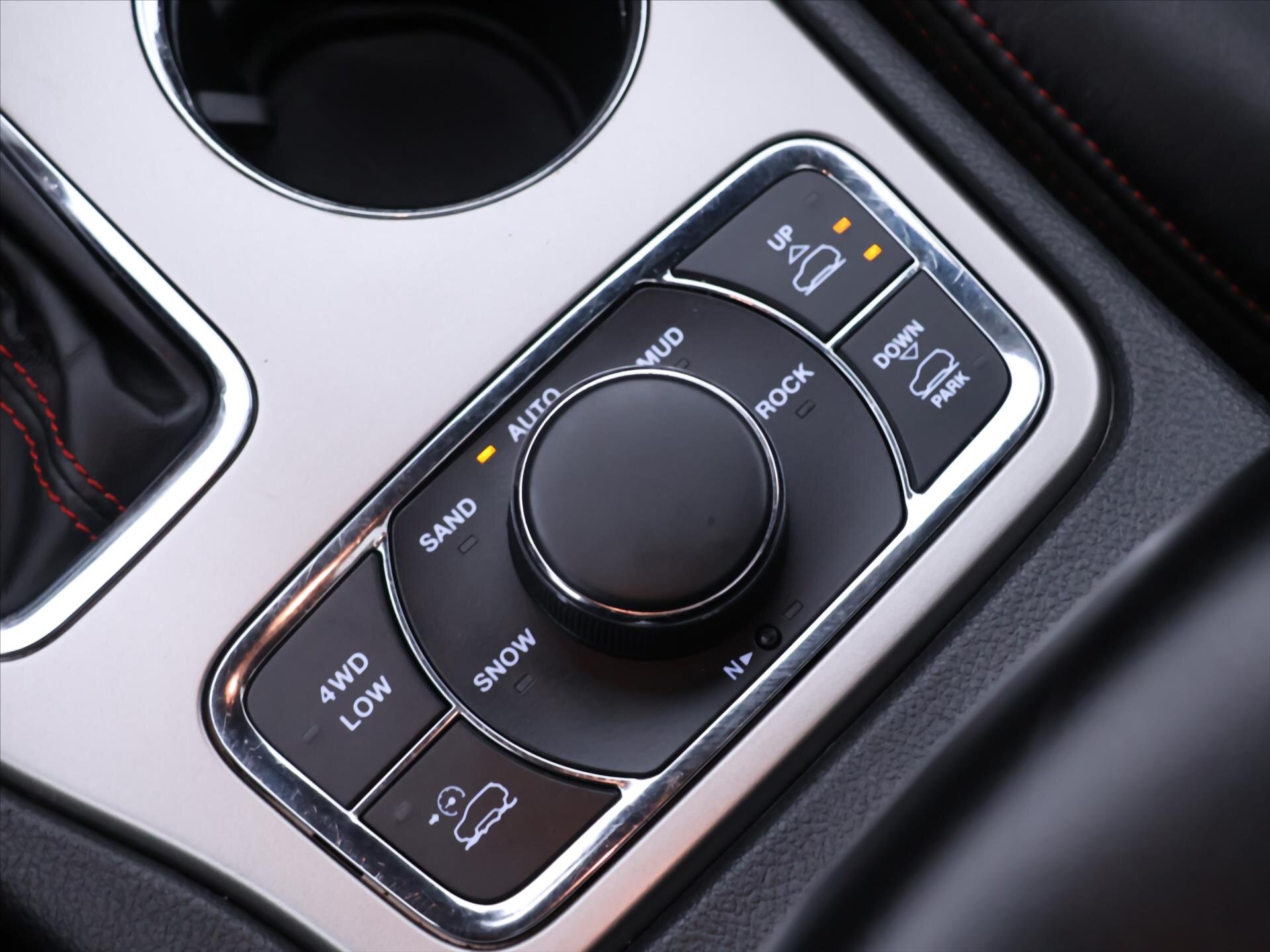 Jeep Grand Cherokee SUV / Terénní 3,0 l 184 kw