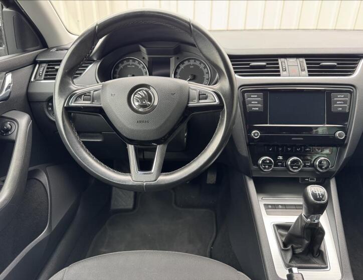 Škoda Octavia 29