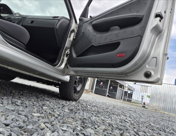 Škoda Fabia Hatchback 1,4 l 50 kw